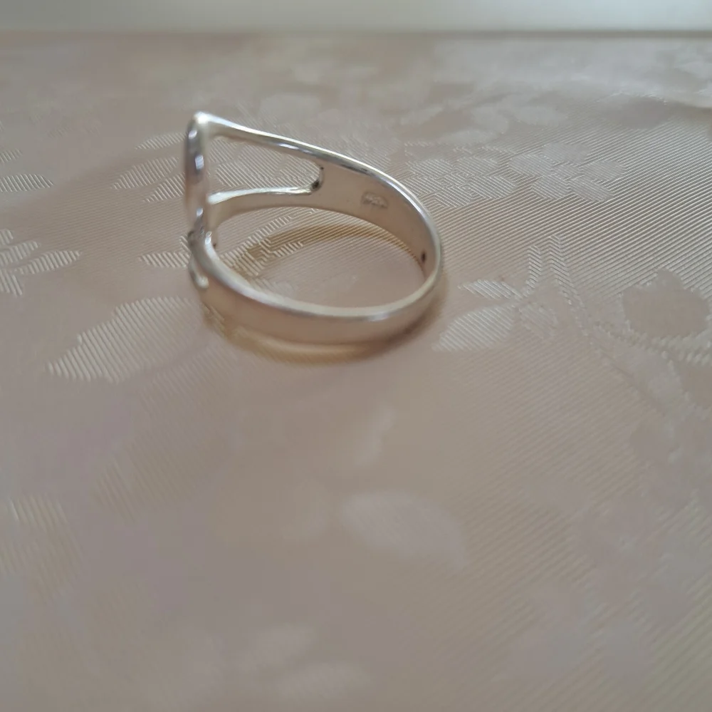 Vintage Sterling Silver Minimalist Wrap Ring